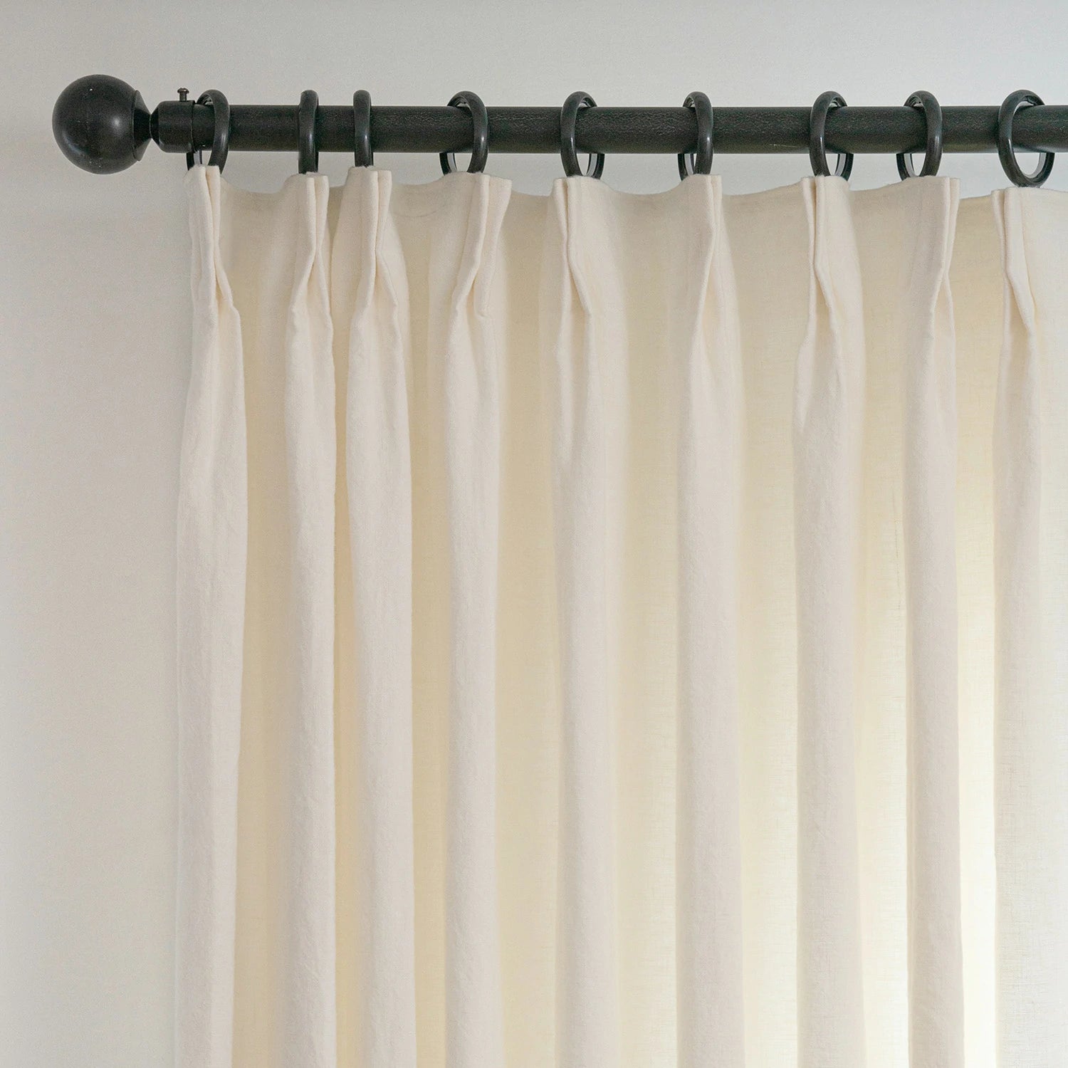 Iris Polyester Pinch Pleat Drapery Custom Curtains Blackout Curtains Ivory White
